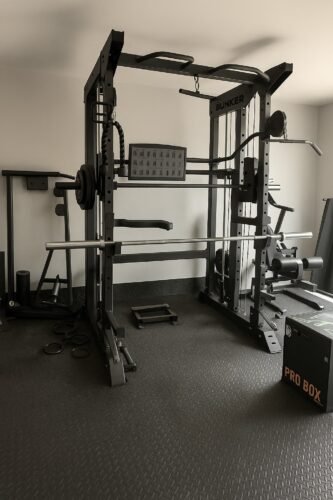 Smith machine Titan negro premium photo review